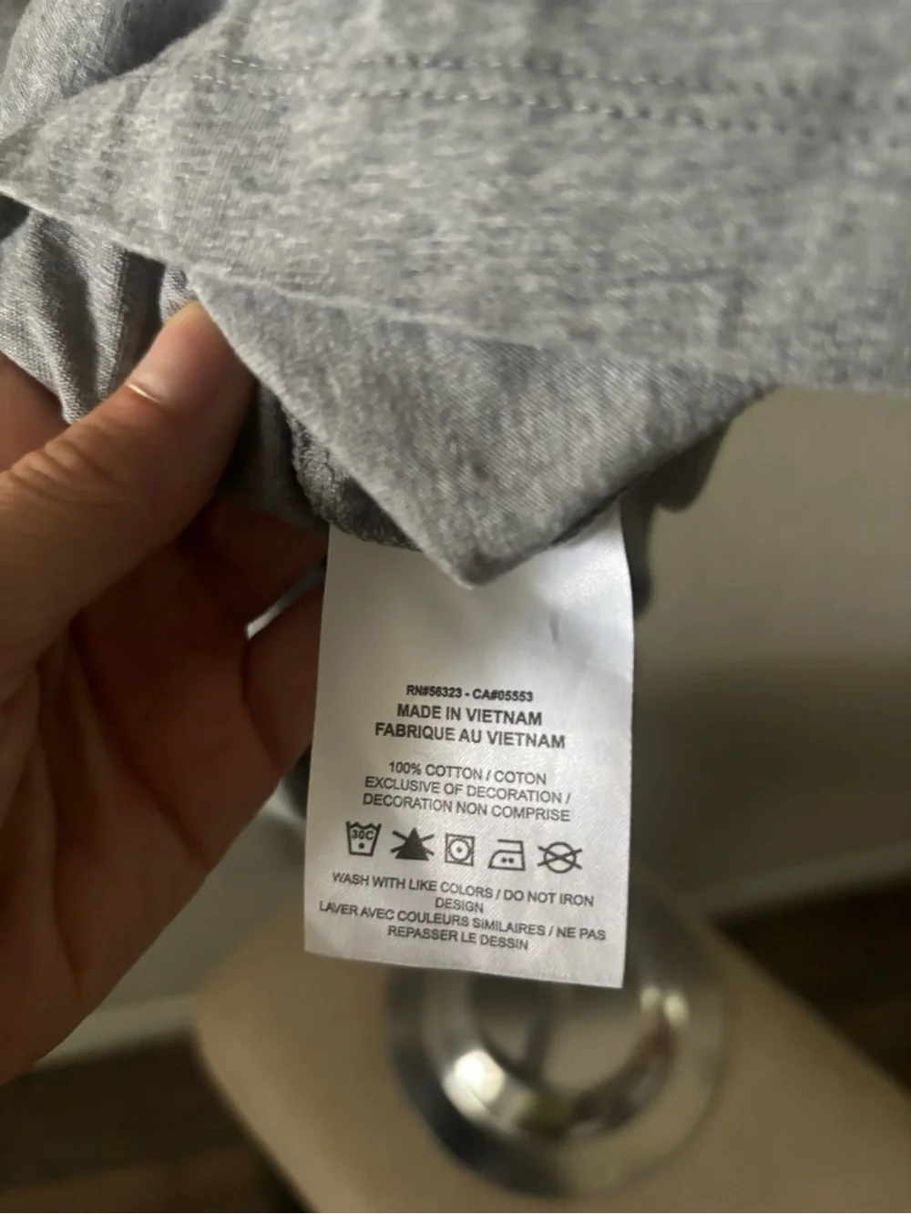 Jordan Flight Essentials 23 Jumpman Graphic T Shirt Gray Mens Small